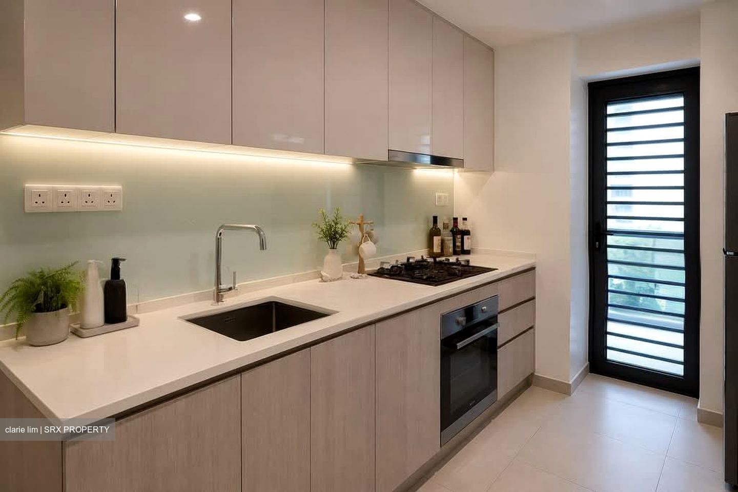 Coco Palms (D18), Condominium #559250361